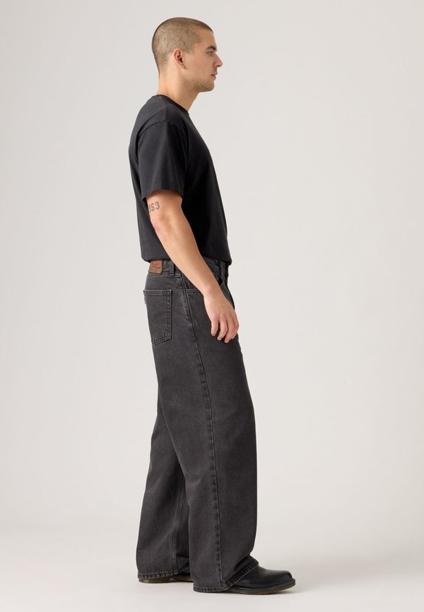 Levi's® EXTRA BAGGY