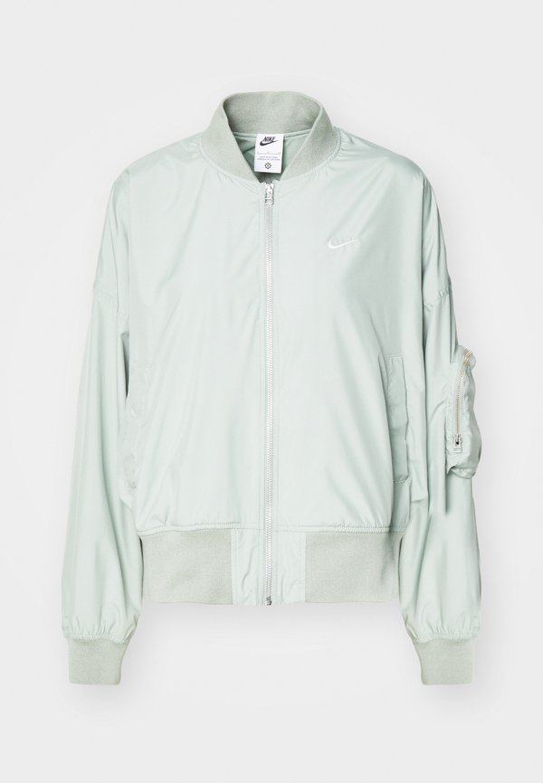 Nike Sportswear