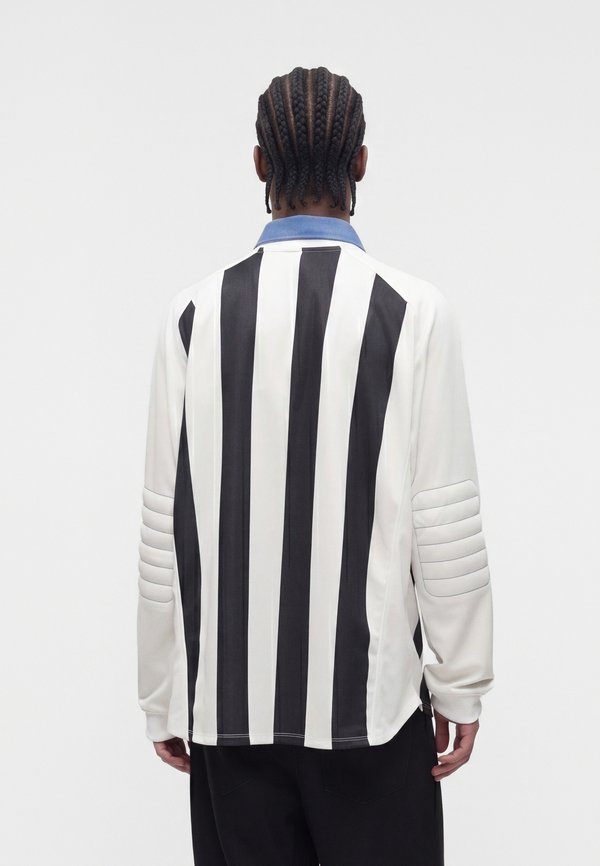 Nike Sportswear CLUB GOALIE HOME UNISEX