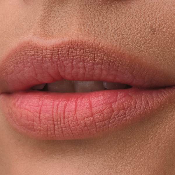 Lipliner Blur-Real Lip Shaper 030 Defined CATRICE