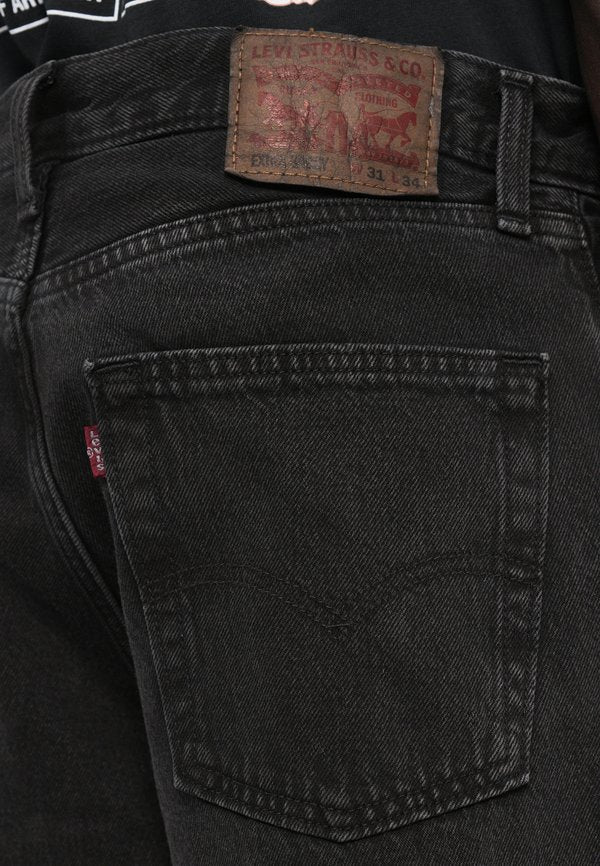 Levi's® EXTRA BAGGY