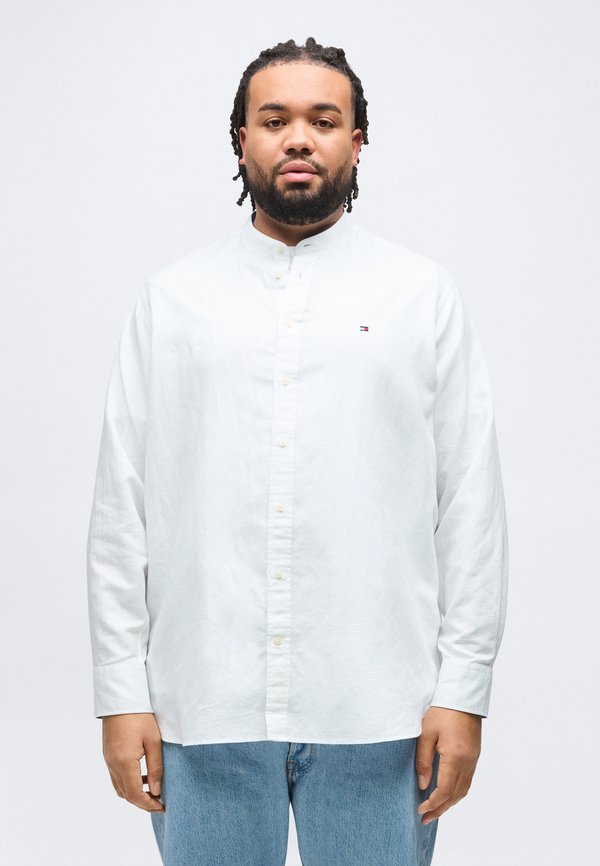 Tommy Hilfiger PLUS REGULAR FIT LINEN BLEND GRANDAD COLLAR SHIRT