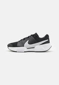 Nike Performance CHALLENGE PRO - Multicourt tennis shoes - black/white
