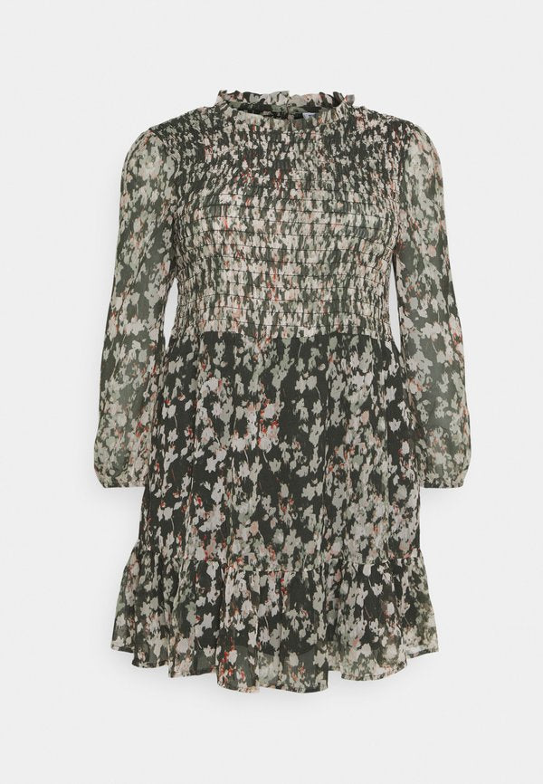Noisy May Curve NMMELINA SHORT DRESS