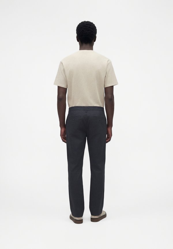 Only & Sons ONSWEFT REG TWILL 0595 CHINO PANT NOOS