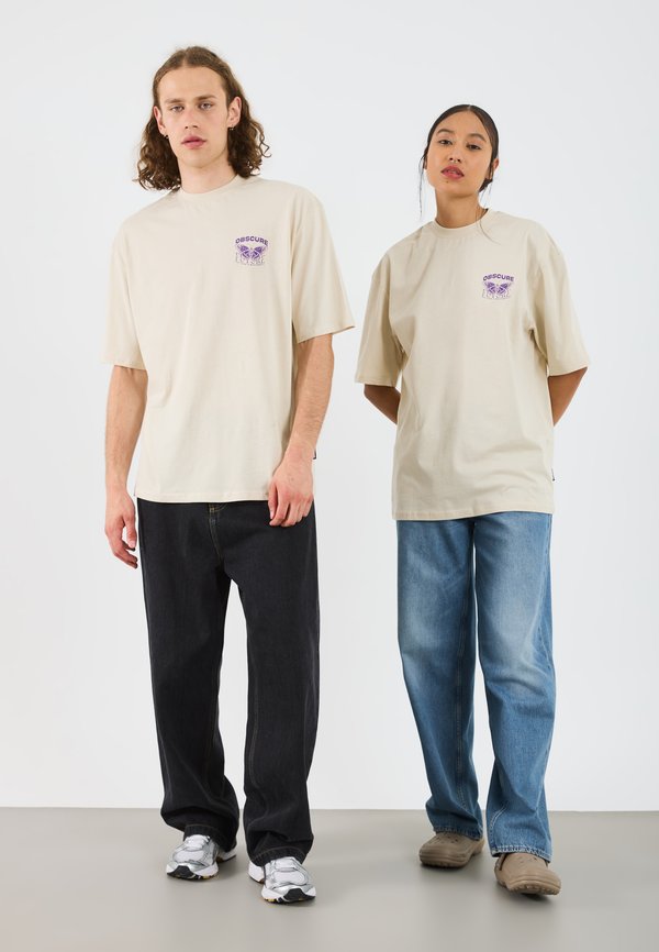 YOURTURN by Zalando REGULAR FIT