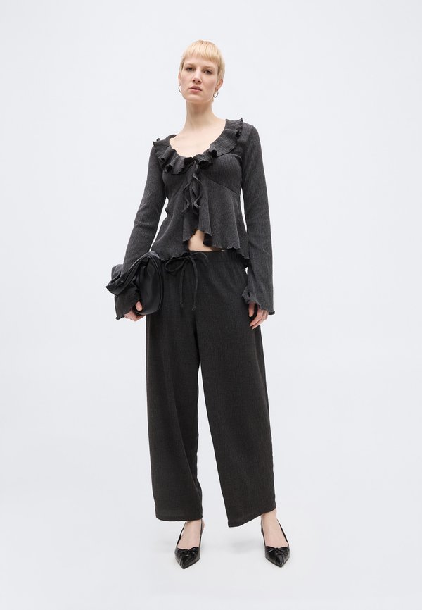 Vero Moda Tall VMLUNA FLOUNCE