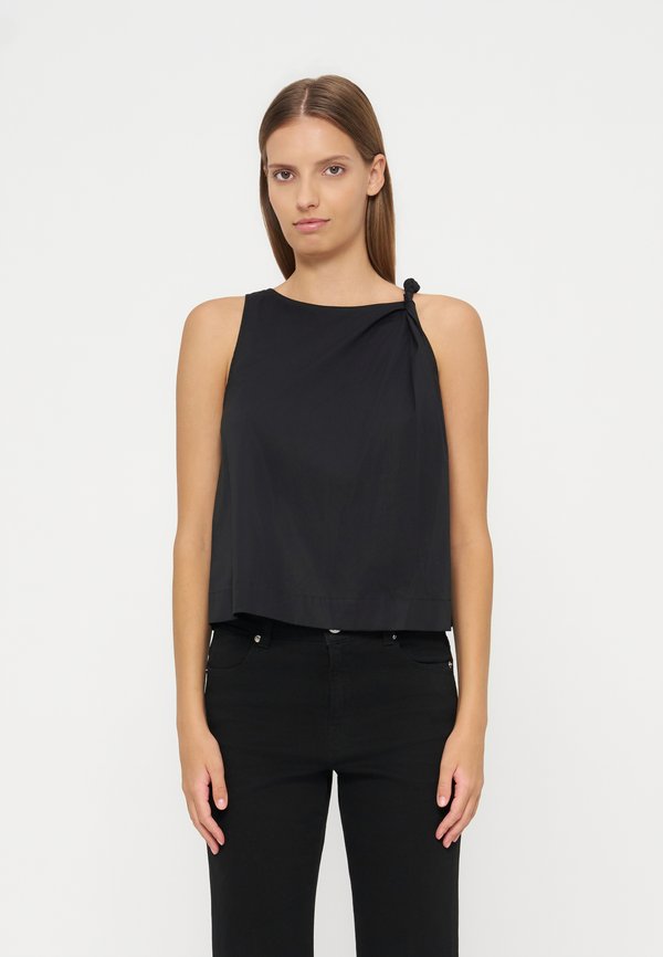 TWINSET CORTO