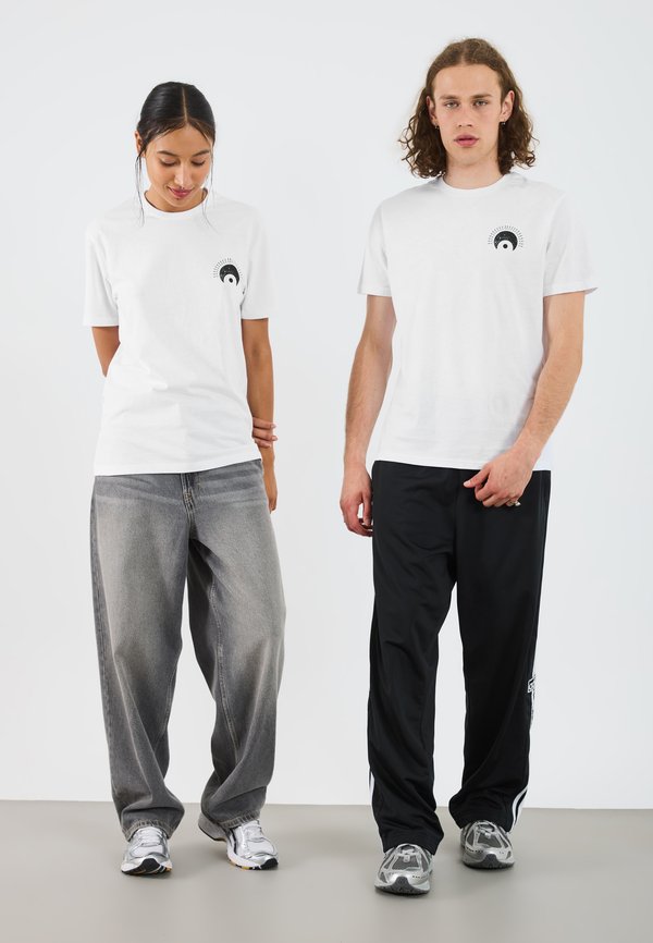 YOURTURN by Zalando UNISEX