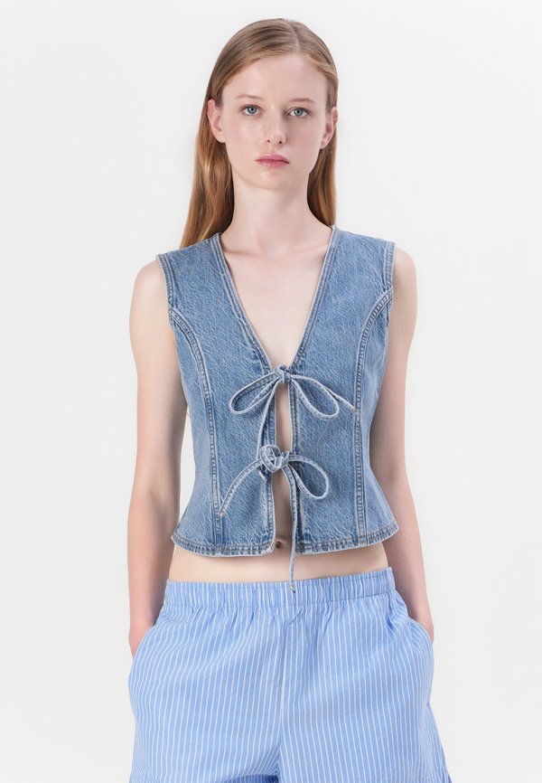 Abercrombie & Fitch TIE FRONT VEST