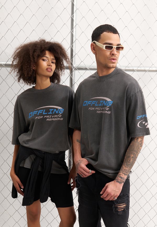 YOURTURN by Zalando REGULAR FIT GRAPHIC