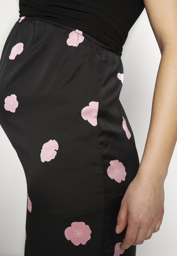 Glamorous Bloom CARE SLIP SKIRT