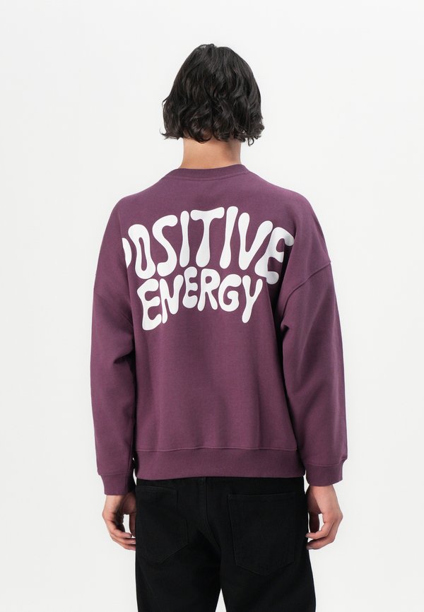 On Vacation POSITIVE ENERGY SWEATER UNISEX