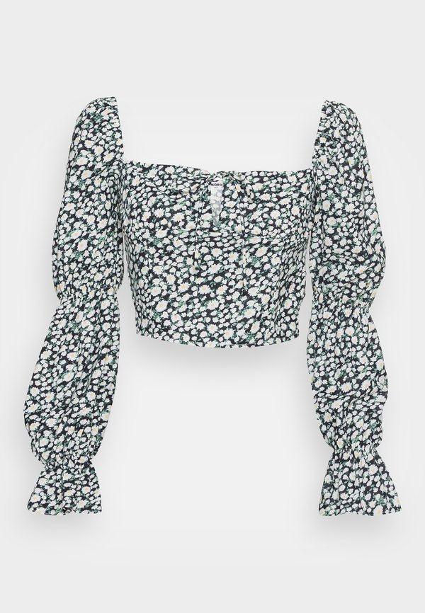Glamorous FITTED STRAIGHT NECK CROP TOP WITH DOUBLE PUFF SLEEVES