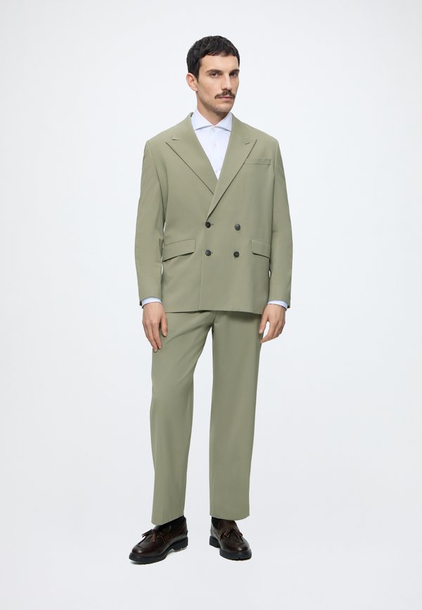 Selected RELAXED LIAM SUIT