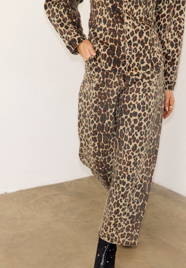 Never Fully Dressed LEOPARD BARREL JEANS