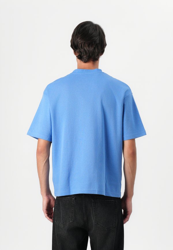 Selected SLHLOOSEOSCAR SS O-NECK TEE NOOS