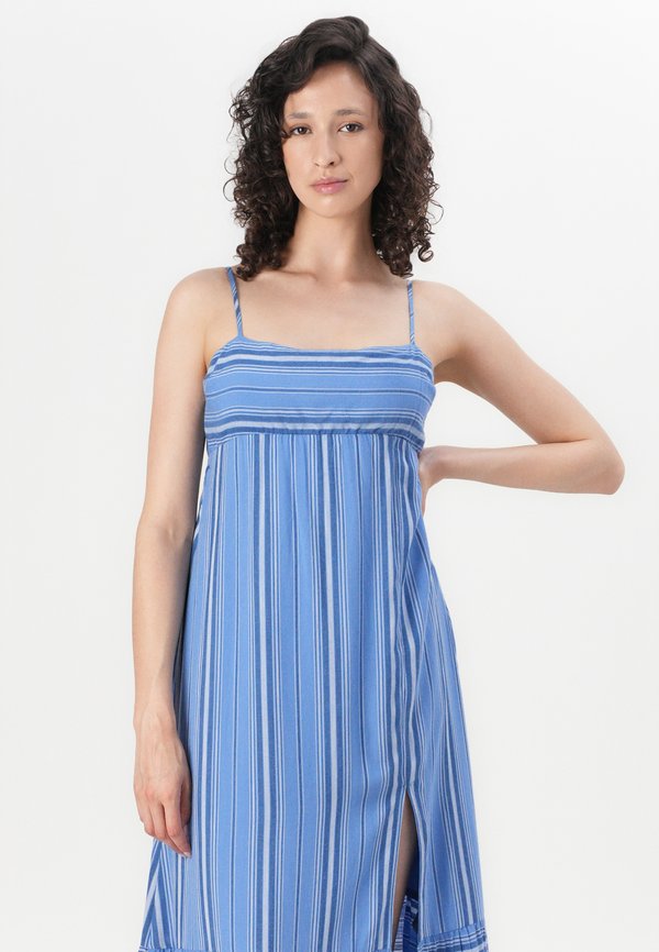 Hollister Co. BABYDOLL MAXI
