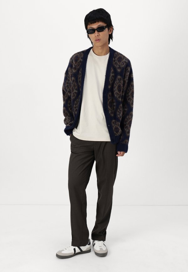 Jack & Jones PREMIUM Classic loose fit