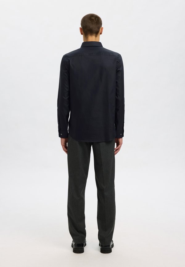 Selected SLHSLIMCLARK SHIRT