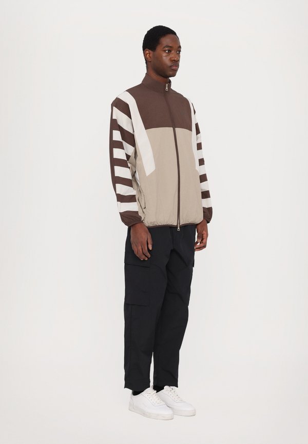 EA7 Emporio Armani JACKET
