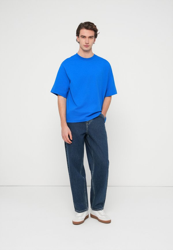 Selected SLHBOXYLOGAN O NECK LOGO TEE