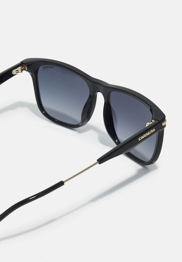 Carrera
