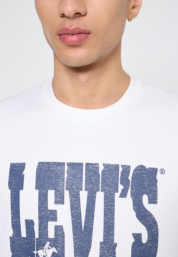 Levi's®