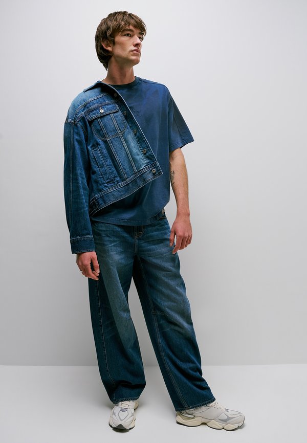 Lee LEE® X FENG CHEN WANG BARREL