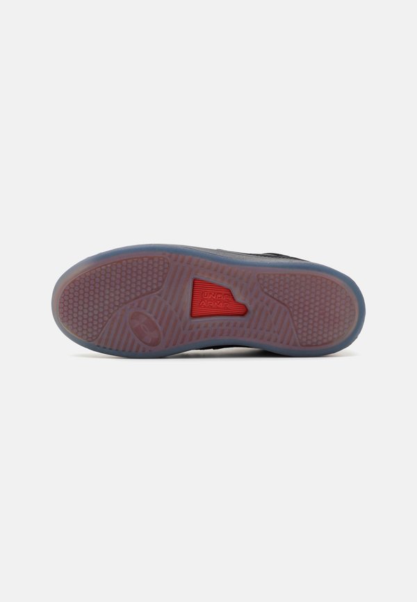 Under Armour COURT 96