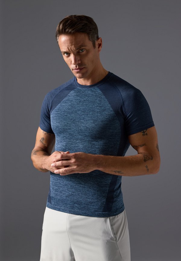 Pier One Sport by Zalando