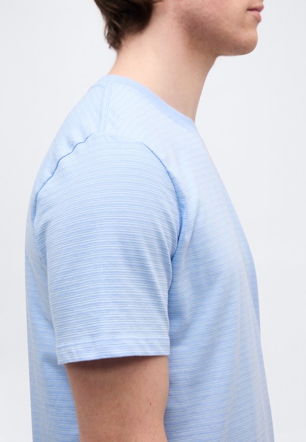 Lindbergh STRIPED O NECK TEE
