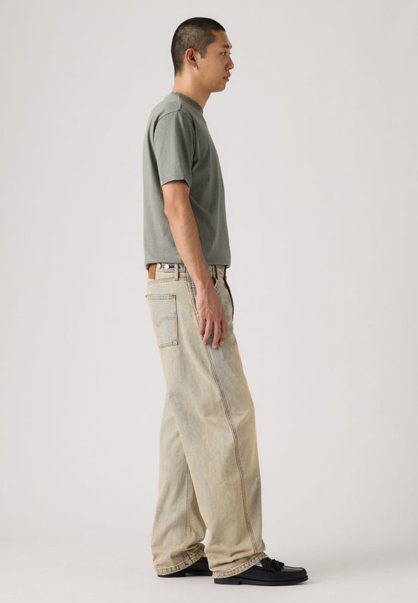 Levi's® BAGGY BARREL