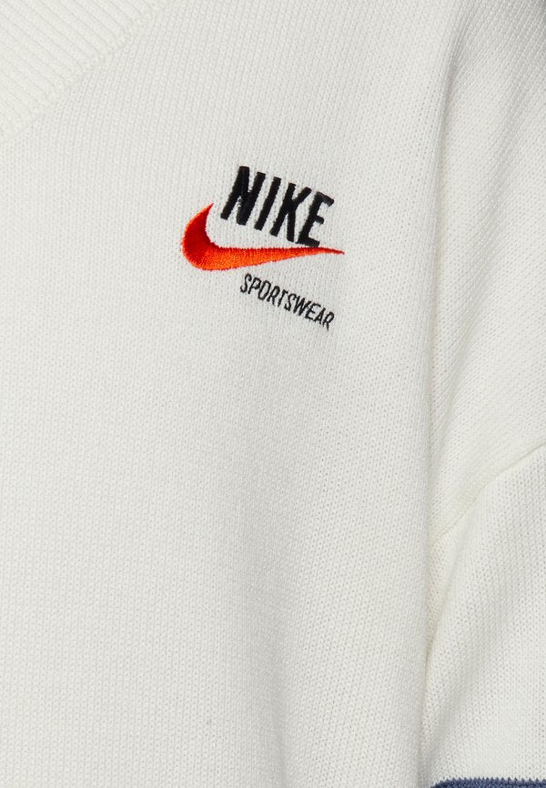 Nike Sportswear  NIKE TREND SWEATER