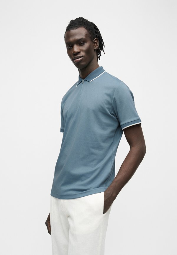Selected Short sleeved