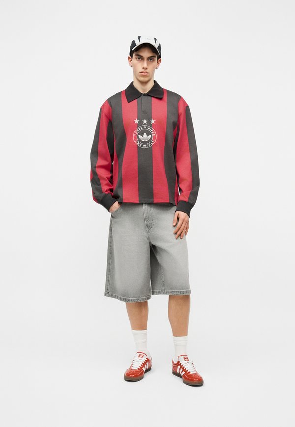 adidas Originals STRIPED