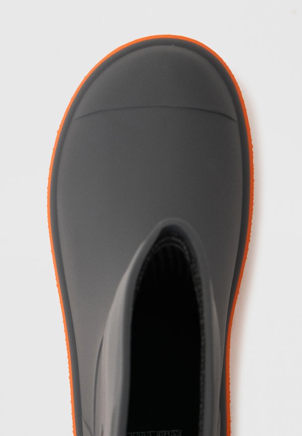 Kamik RIPTIDE