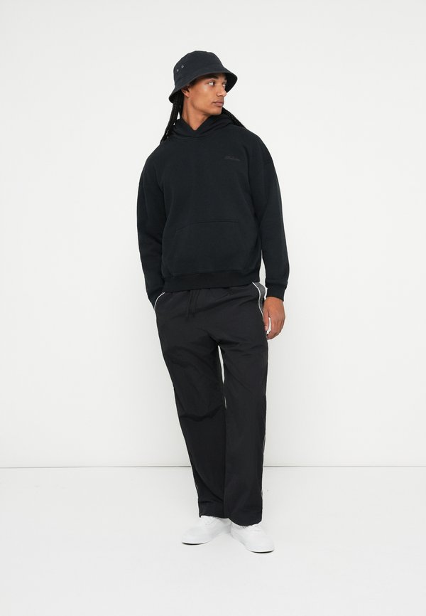 Hollister Co. BOXY MIN LOGO