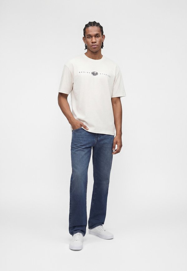 Hollister Co. SUFR SKATE