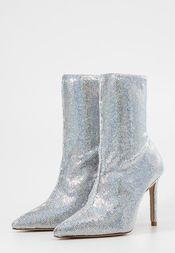 Stuart Weitzman
