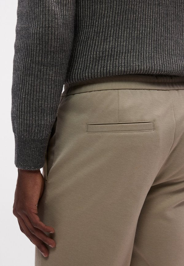 Lindbergh SUPERFLEX RELAXED FIT PANTS