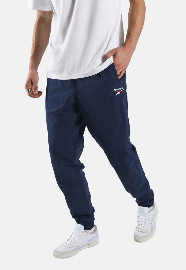 Reebok CL F FR - Trousers - vector navy