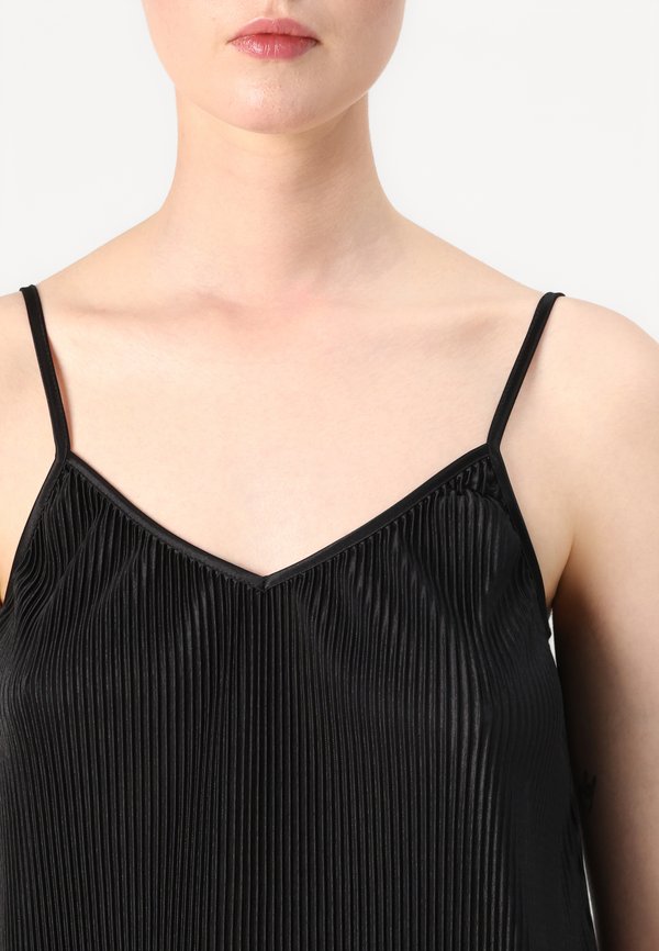 ONLY MATERNITY OLMCLAUDIA PLISSE SINGLET