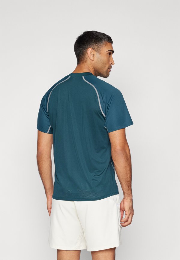 ASICS SLIM FIT