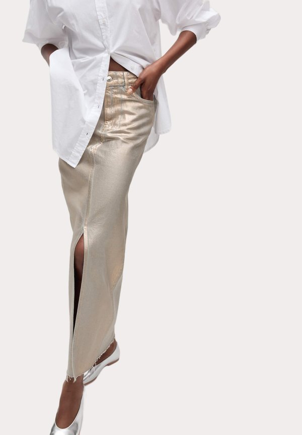 Marks & Spencer