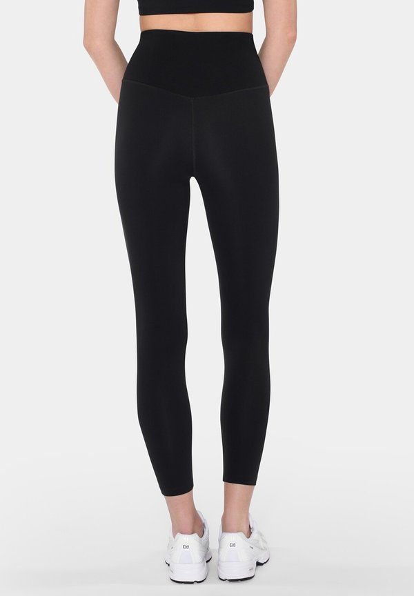 Girlfriend Collective FLOAT HIGH RISE LEGGING 7/8