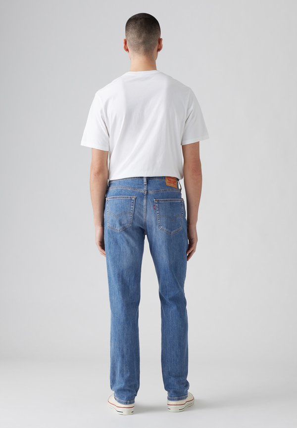 Levi's® 541® ATHLETIC TAPER