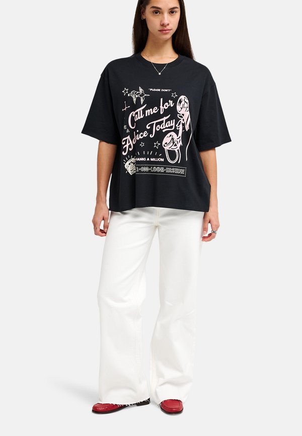 RVCA EASY OVERSIZED TEE