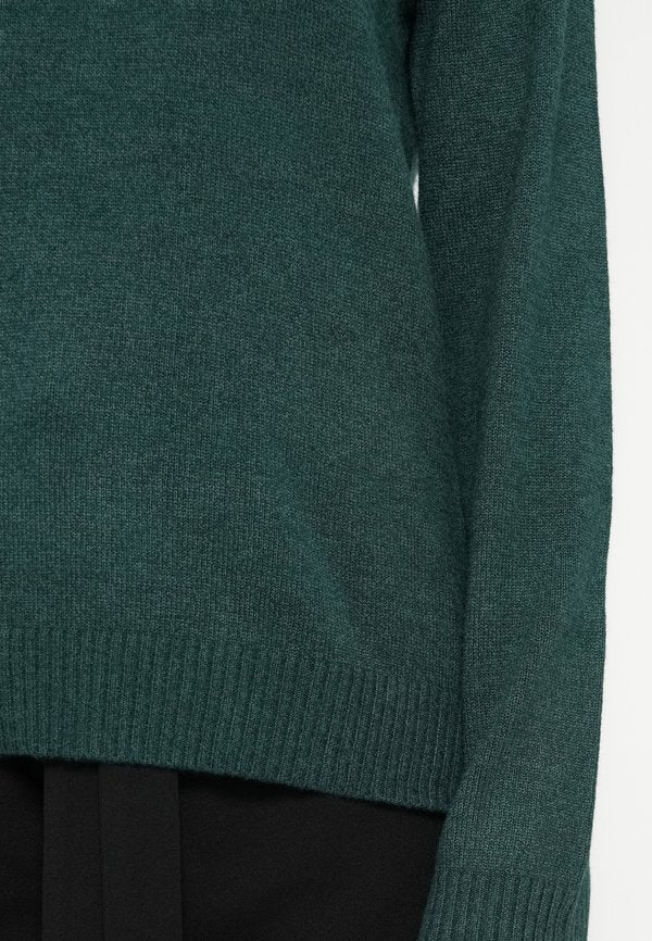 VILA VIRIL O-NECK L/S KNIT TOP - NOOS