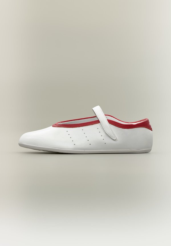 adidas Originals STAN SMITH LO BALLET - Ballerina shoes - white
